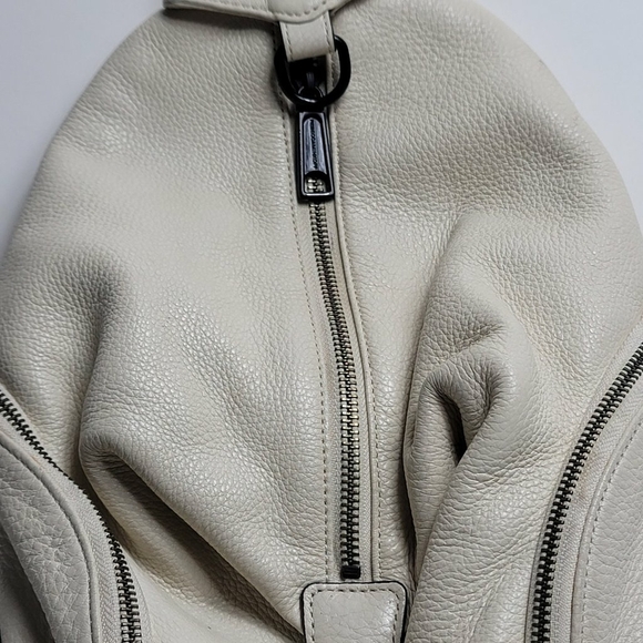 Rebecca Minkoff Julian Gray Leather Medium Backpack Pebbled White - Picture 3 of 12